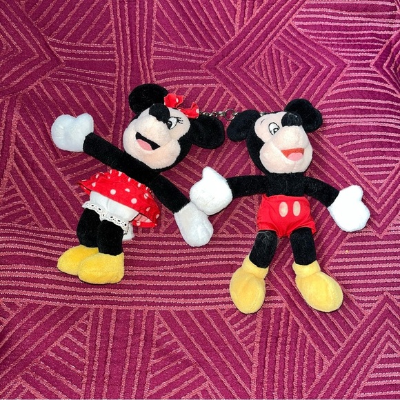 Mickey and Minnie Mouse plush lot chained together 5” - Picture 1 of 3
